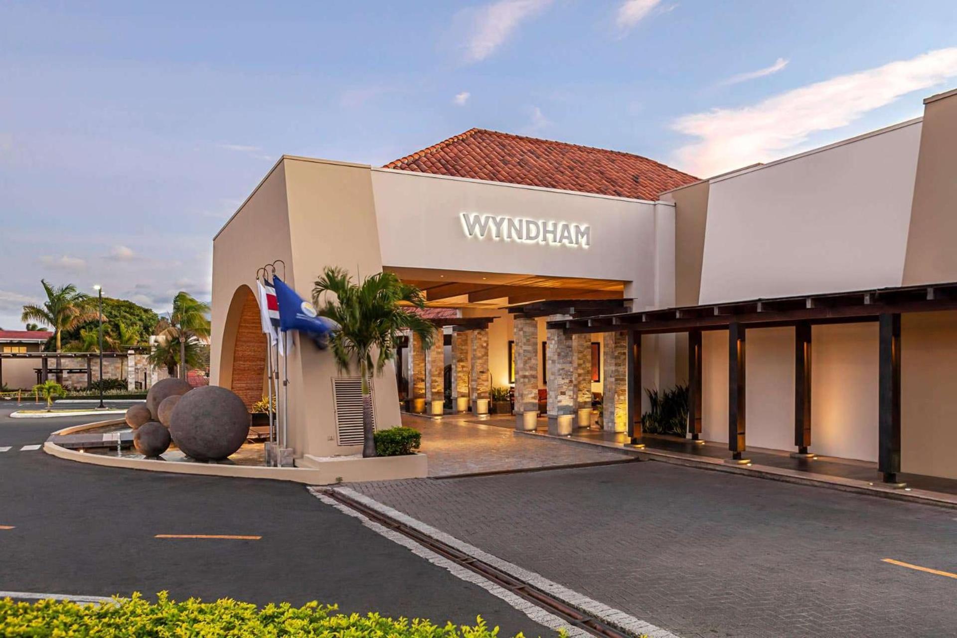 Wyndham San Jose Herradura Zewnętrze zdjęcie Windham Center